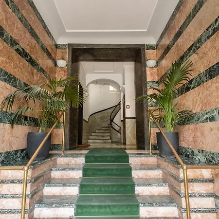 Downtown Srl - Borghese